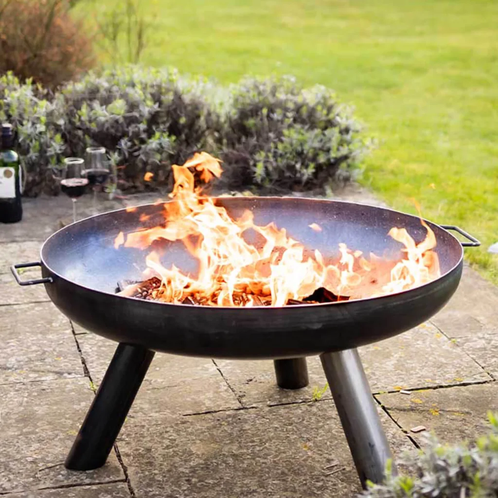 Patio firebowl, Heavy-duty Paito Fire Bowl, garden fire pit.